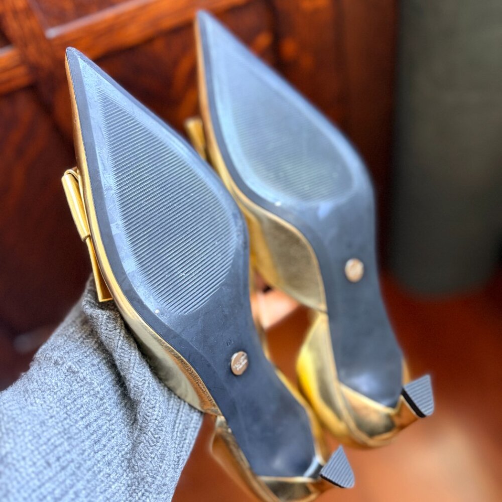 Zara Heeled Pump with Bow in Gold - Picture 7 of 7